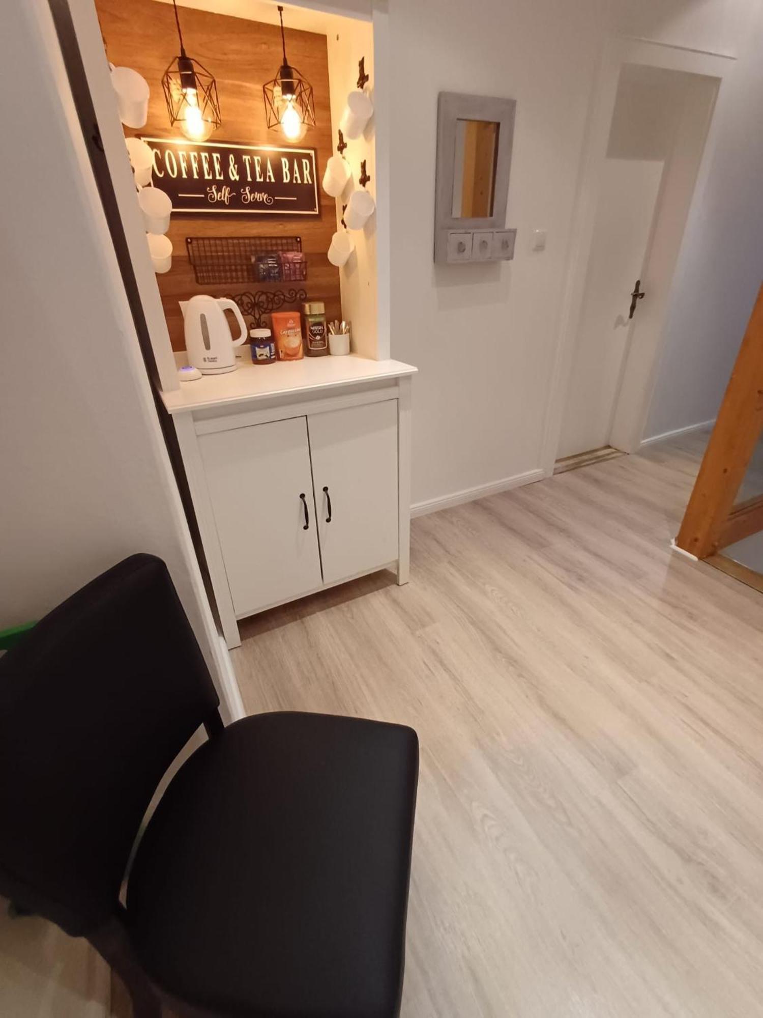 Landhaus Tewel Hotel Mit Restaurant Екстер'єр фото